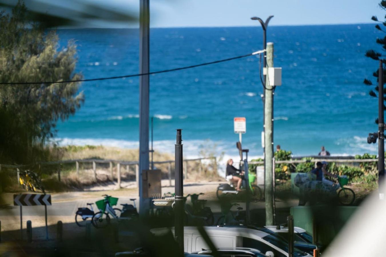 Tjs Beachside Broadbeach - Views, Wifi Apartment Gold Coast