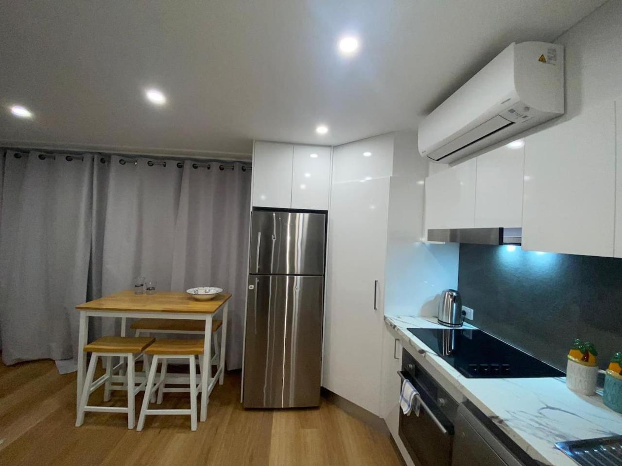 Tjs Beachside Broadbeach - Views, Wifi Apartment